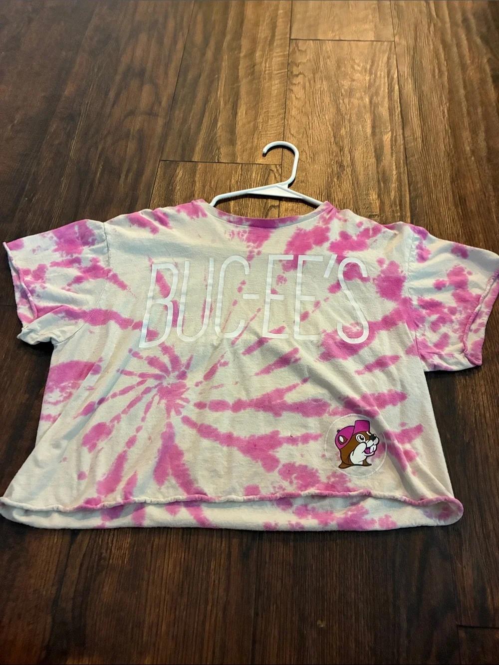 Kids Pink Tie-Dye Buc-ees Crop Top - Picture 1 of 1